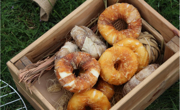 Žuvacie pamlsky BBQ Party Donut Chicken L 1