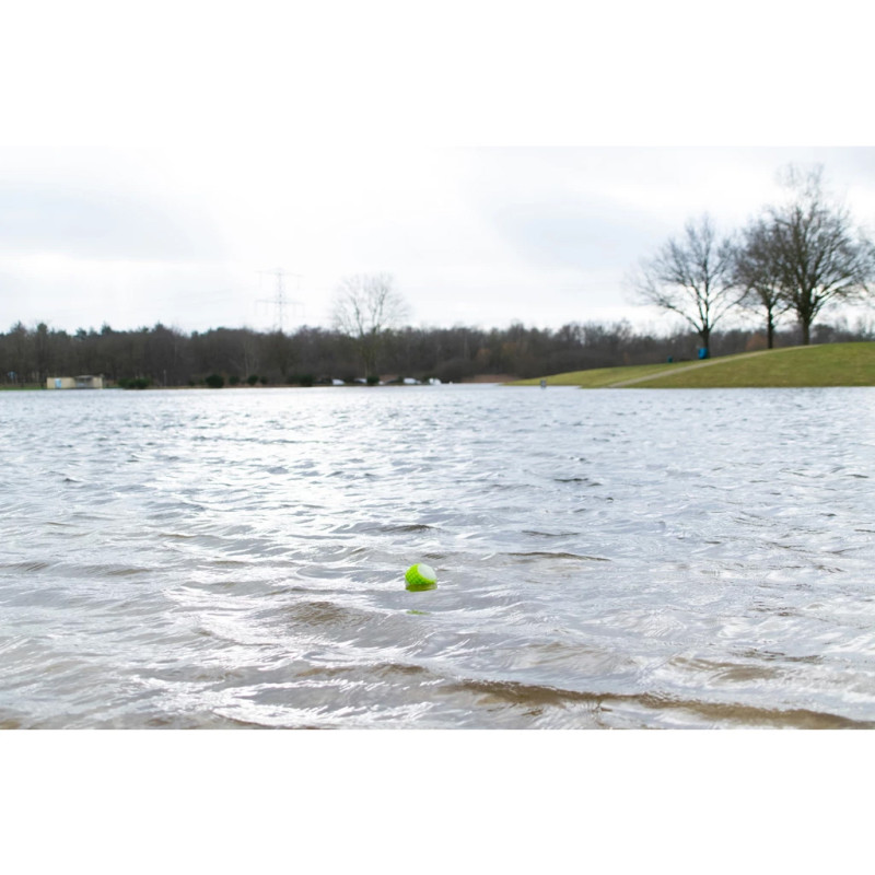 Loptička Dog Comets Glow In The Dark Moon Ball M Green 4