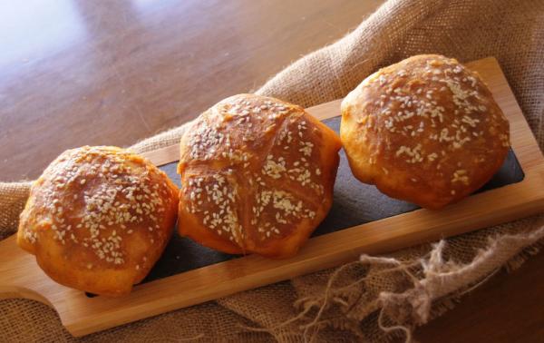 Žuvací pamlsok Bakery Bread Roll