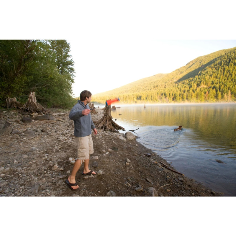 Hračka Chuckit! Amphibious Bumper M 2